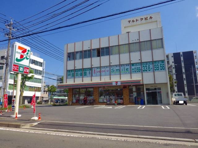 コンビニ　セブン イレブン四日市鵜の森1丁目店（コンビニ）まで275m
