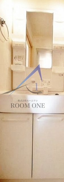 洗面設備　独立洗面台です。