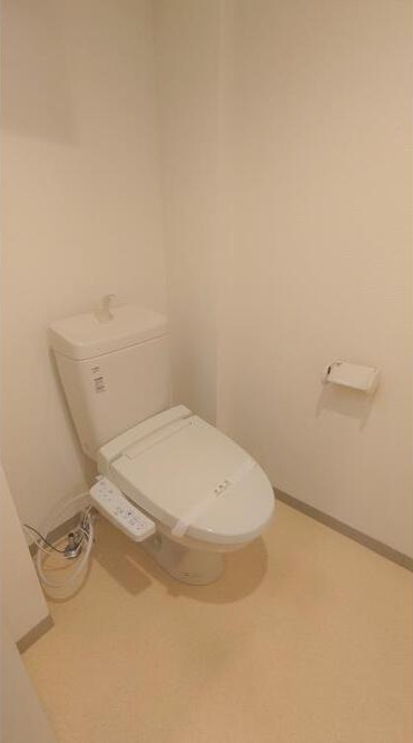 トイレ　ゆったりとした空間のトイレです
