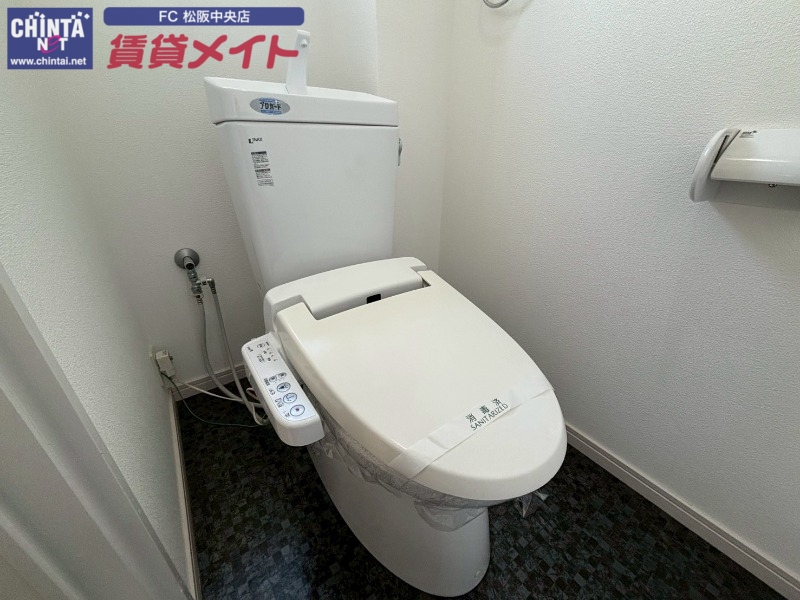 トイレ　別部屋画像参考