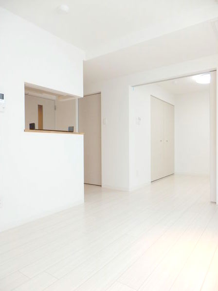 居室・リビング　キレイなリビング♪