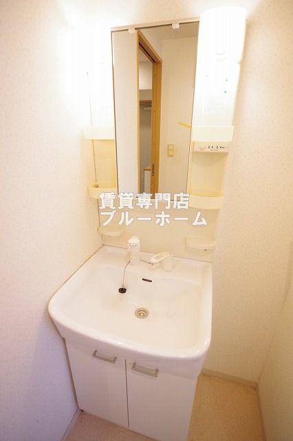 洗面設備　独立洗面台あります！