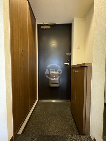 玄関　プレサンス大手前パークサイド　玄関