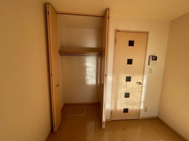 収納　クローゼット