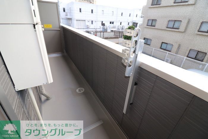 エバープレイス武蔵浦和の玄関写真