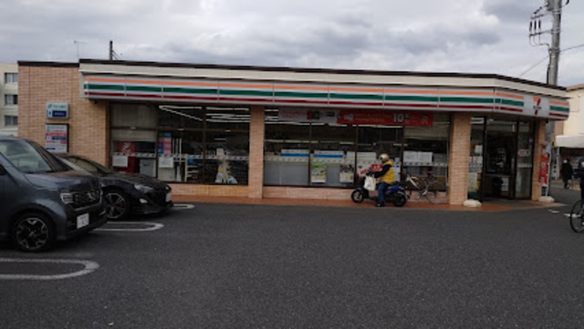 コンビニ　セブンイレブン横須賀林1丁目店（コンビニ）まで1006m