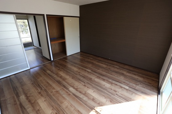 居室・リビング　※別部屋の写真です