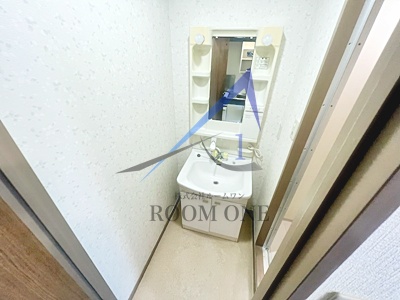 洗面設備　洗面台です。