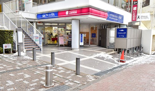 コンビニ　ナチュラルローソンシティコート目黒店（コンビニ）まで120m