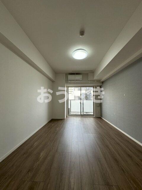 居室・リビング　※別部屋の参考写真です