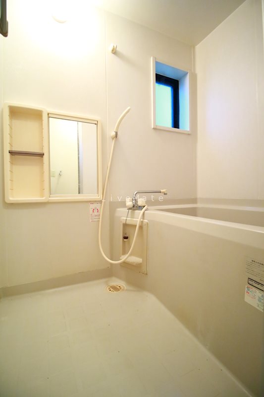 カーサ西須磨の風呂写真