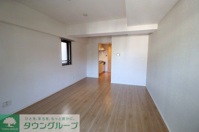 ロイヤルグレース道の居間写真