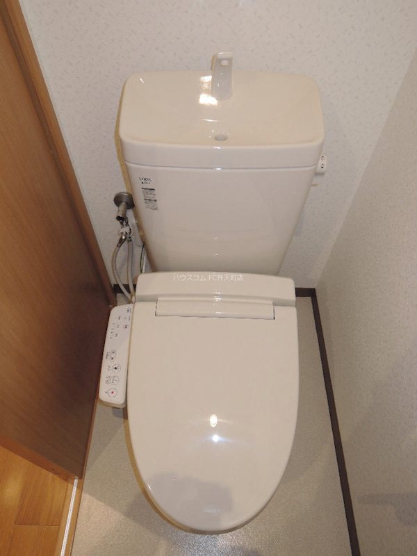 エグゼ大阪BAYのトイレ写真