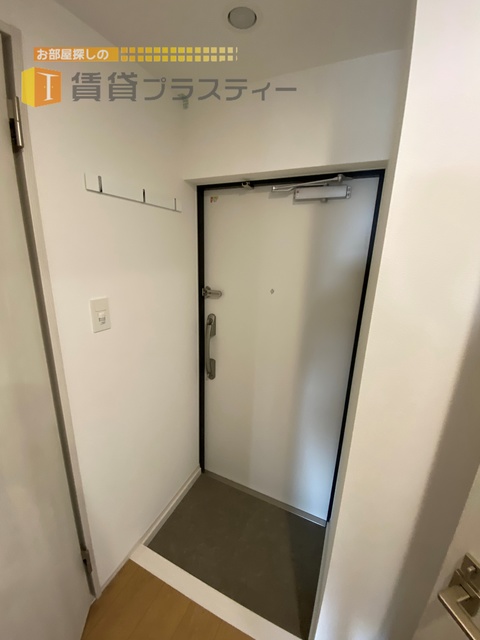 都営新宿線 篠崎駅 徒歩8分 6階建 築1年の玄関写真
