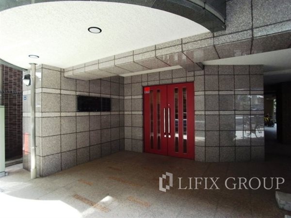 都営三田線 板橋本町駅 徒歩2分 11階建 築22年の外観写真