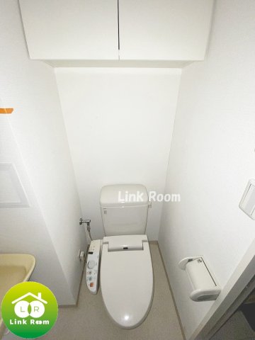 エルフラット両国のトイレ写真