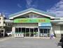 コンビニ　沖縄ファミリーマート 宮城一丁目店（コンビニ）まで428m