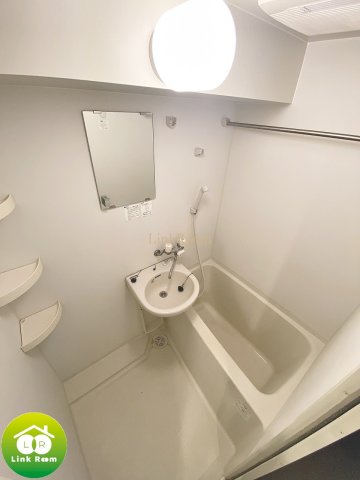 ファーストプレイス菊川の風呂写真