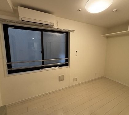 居室・リビング　※別部屋参考写真
