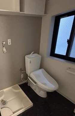 トイレ　※別部屋参考写真