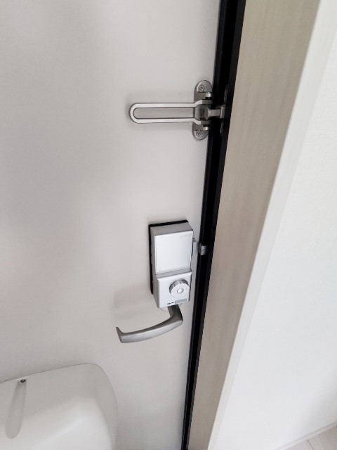 玄関　同仕様参考写真