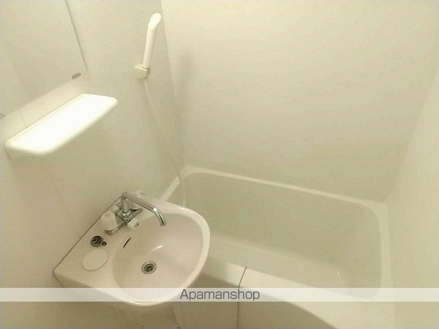 レオパレスベンデュールの風呂写真