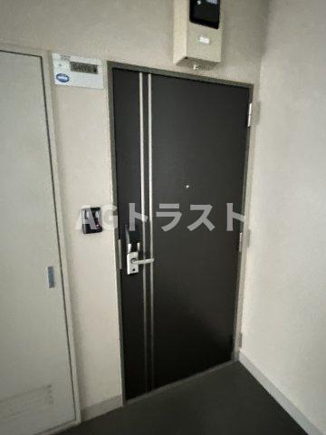ルネスKM・IIの玄関写真