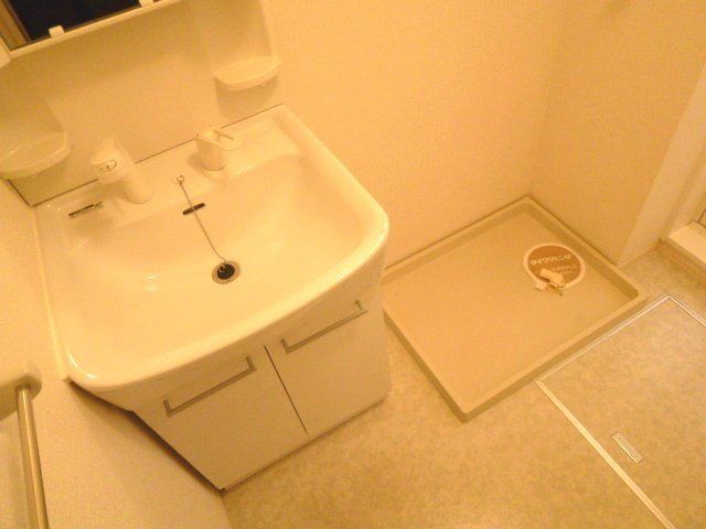 近鉄大阪線 弥刀駅 徒歩6分 2階建 築19年の内装写真