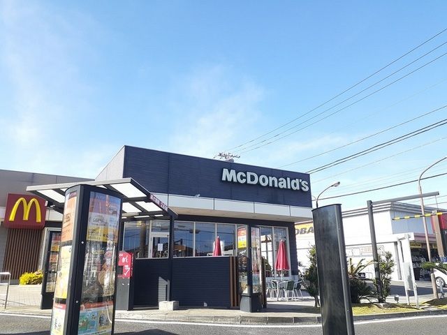 飲食店　マクドナルド 日立金沢店（飲食店）まで500m