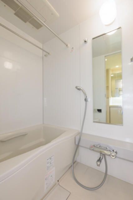バス・シャワールーム　同タイプ部屋　参考写真です