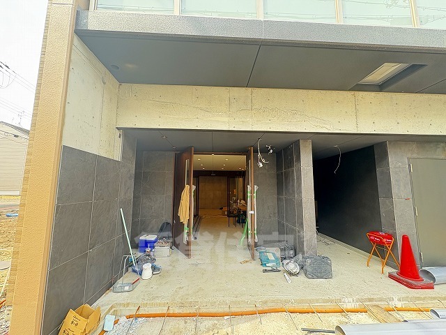 地下鉄千日前線 新深江駅 徒歩5分 10階建 築2年の外観写真