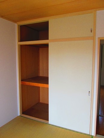 収納　和室押入れ