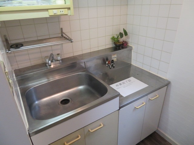 キッチン　２口ガスコンロ置けます♪