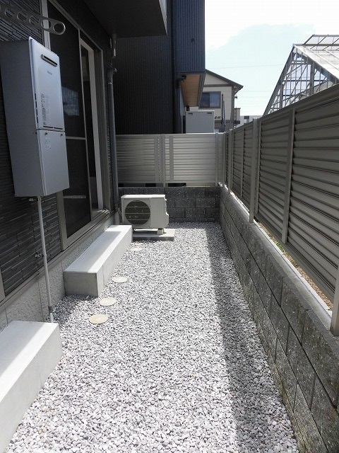 庭　専用庭