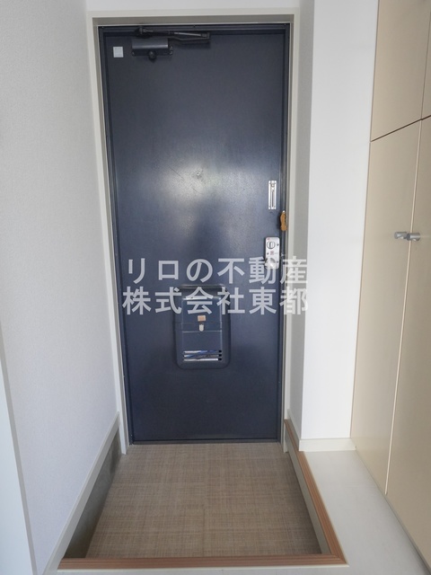 玄関　すっきりシンプルな玄関スペースです！