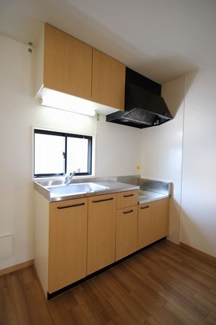 キッチン　同物件別室です