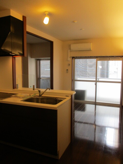 居室・リビング　※同タイプのお部屋の写真です