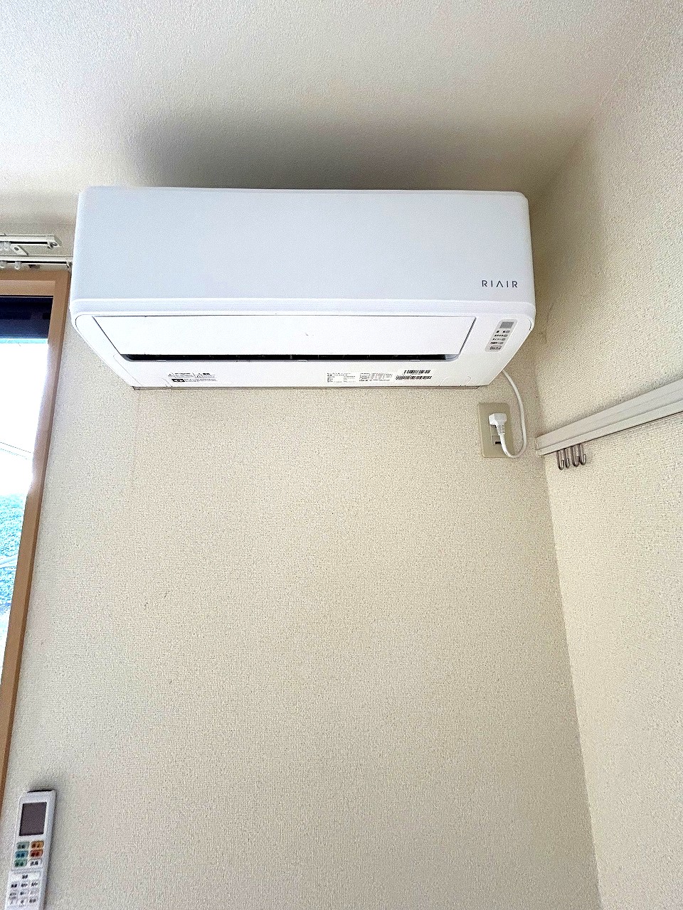 その他設備　エアコン1基付き