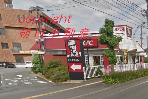 飲食店　ケンタッキーフライドチキン日田店（飲食店）まで665m
