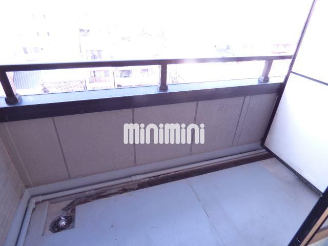 バルコニー　広めのベランダ