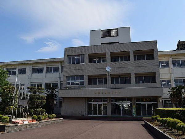 高校・高専　敦賀工業高等学校（高校・高専）まで800m