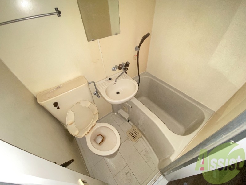 バス・シャワールーム