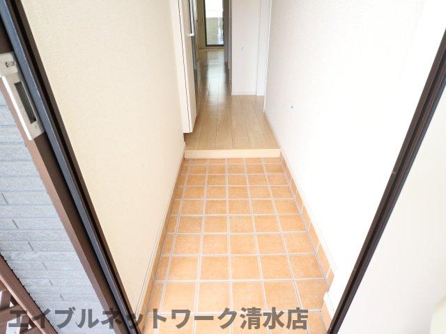 玄関　明るい玄関です