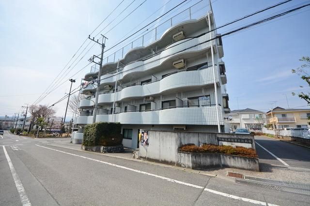 末広マンションの建物外観