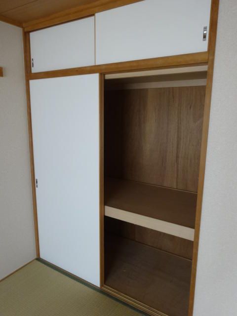 【川崎市川崎区鋼管通のマンションの収納】