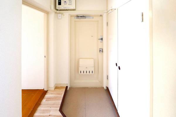 玄関　ビレッジハウスの同一物件・同一タイプの間取りの写真です