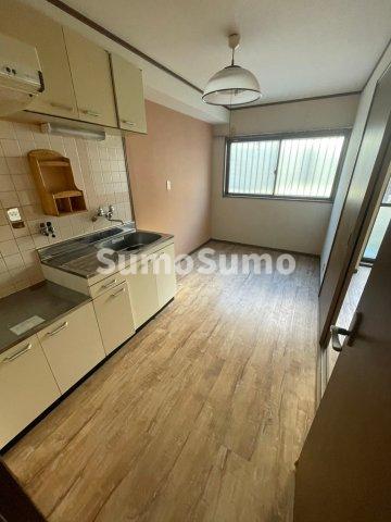 居室・リビング　ゆったり過ごせる居間です