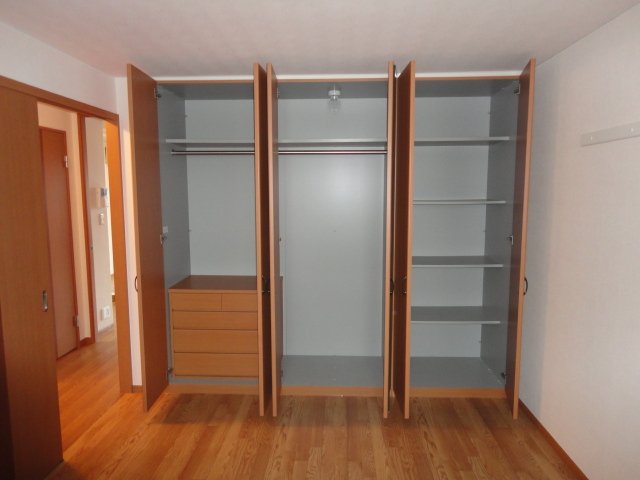 収納　クローゼット