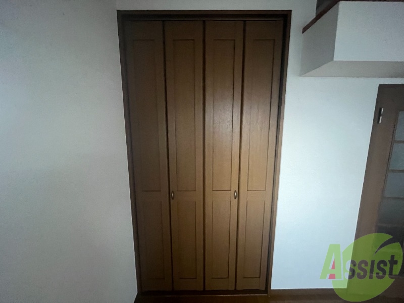 収納　こちらはクローゼットになります。中身はお楽しみに。