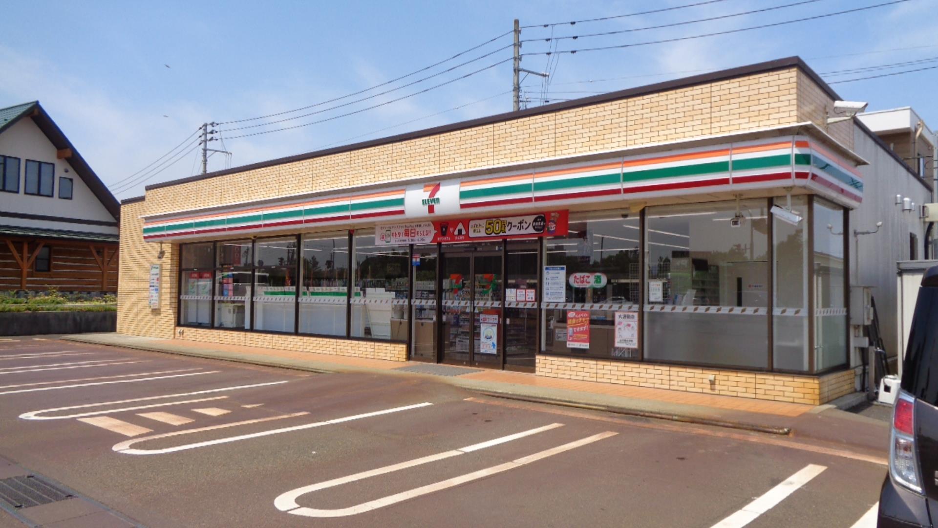 コンビニ　セブンイレブン長岡蓮潟店（コンビニ）まで404m